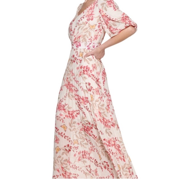 NWT Kensie Pink Pleated Butterfly Flowers Dress - Picture 5 of 14